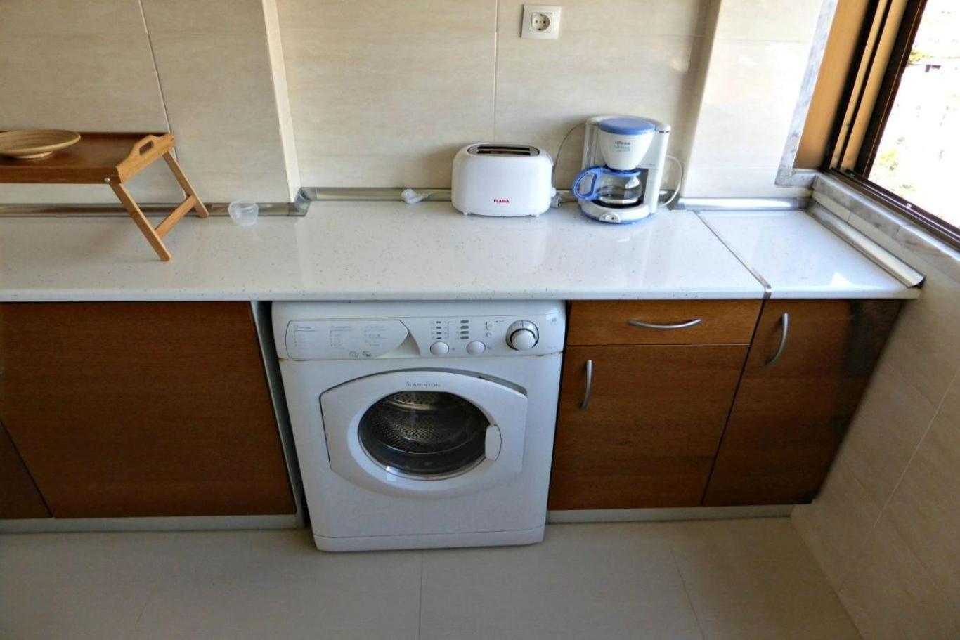 Be Local - Apartment With 2 Bedrooms In Infantado In لوريس المظهر الخارجي الصورة